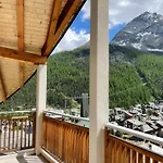 Penthouse Victoria's Im Haus Judith By Interhome