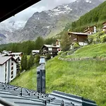 公寓 Penthouse Victoria's Im Haus Judith By Interhome 萨斯费