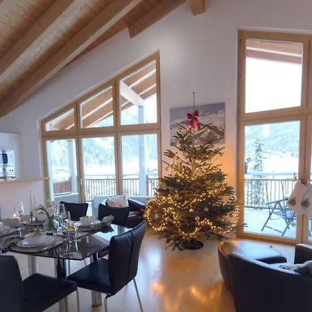 Appartement Penthouse Victoria's Im Haus Judith By Interhome