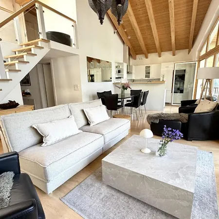Penthouse Victoria's Im Haus Judith By Interhome Appartement Saas-Fee