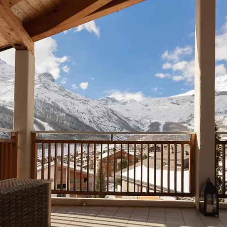 Penthouse Victoria's Im Haus Judith By Interhome Saas-Fee