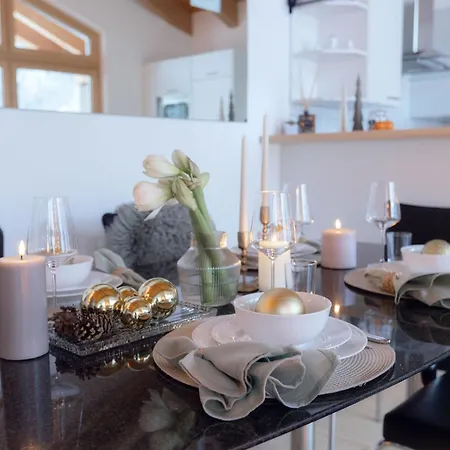 شقة Penthouse Victoria's Im Haus Judith By Interhome *